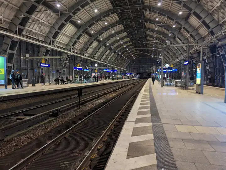 Bahnhof Berlin - Alexanderplatz