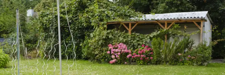 Gartenlaube im Kleingarten, Schrebergarten,  Nordrhein-Westfalen, Deutschland, Europa