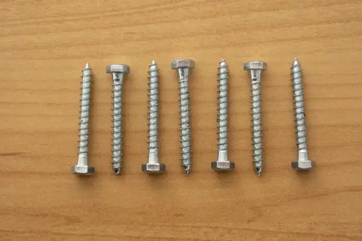 Hexagon head wood screws, wrench screws