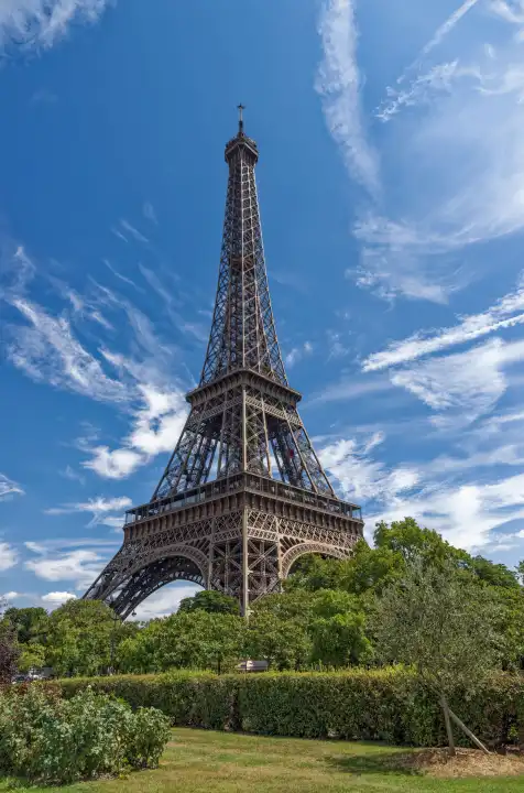 Eiffel Tower, Paris, Ile de France, France