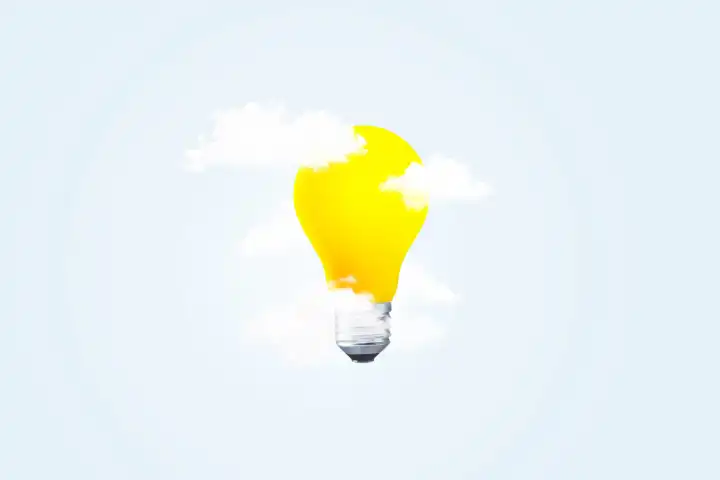 Kreative gelbe Glühbirne in den Wolken, Konzept. Kreative Idee. Ideengenerator. Business Kreativität und Inspiration Konzepte mit Glühbirne. Motivation für den Erfolg.