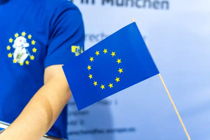 Fahne der Europäischen Union an einem Messestand auf der AFA Messe in Augsburg