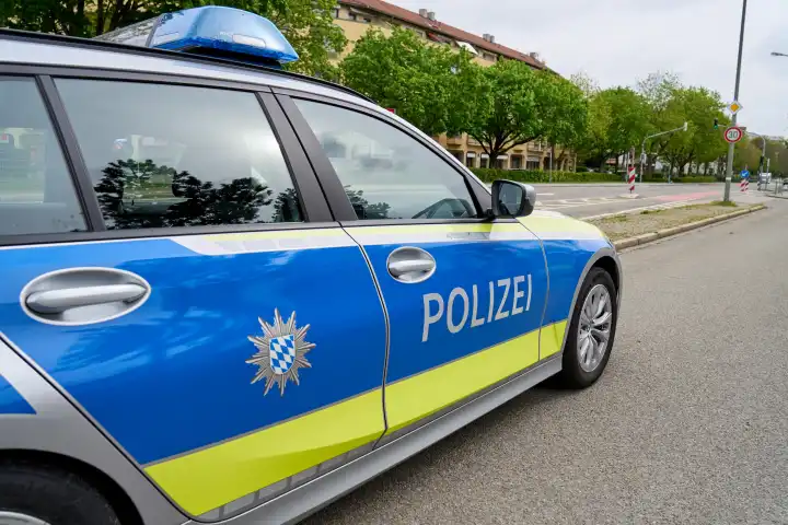 Streifenwagen der bayerischen Polizei