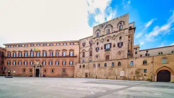 Palast der Normannen oder Königspalast in Palermo auf Sizilien Italien