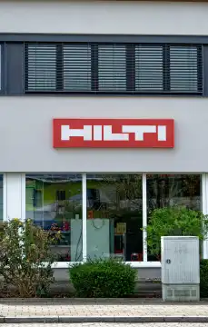 Lettering of the tool manufacturer Hilti on the façade above the store