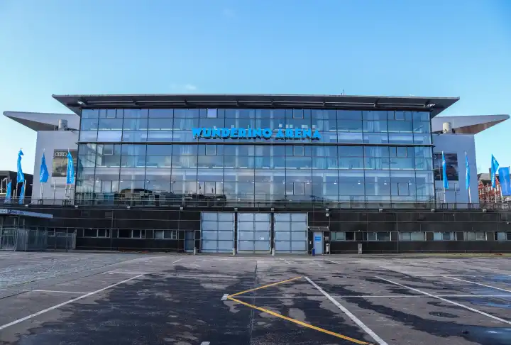 Blick auf die Wunderino Arena in Kiel. Heimspielstätte des Handball-Bundesligisten THW Kiel