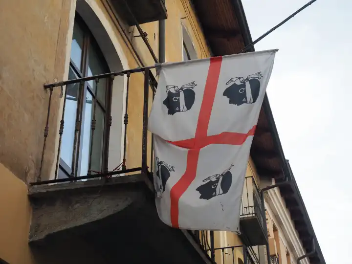 Flagge von Sardinien alias Flagge der Vier Mauren
